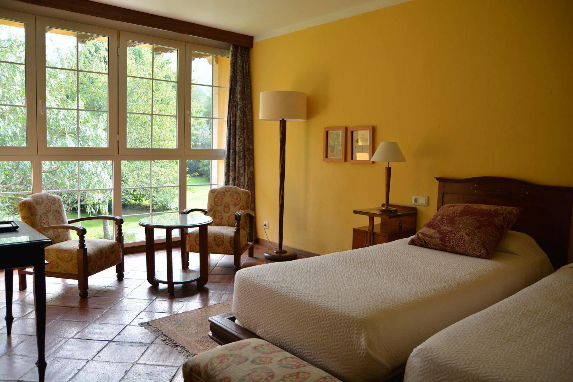 El Habana Llanes Hotel La Pereda de Llanes Ngoại thất bức ảnh