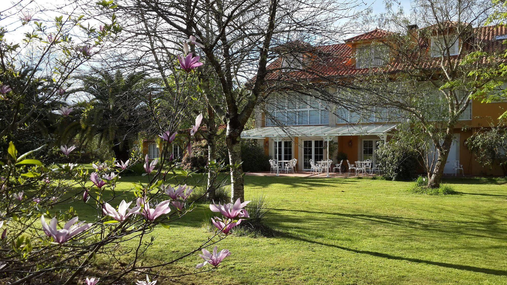 El Habana Llanes Hotel La Pereda de Llanes Ngoại thất bức ảnh